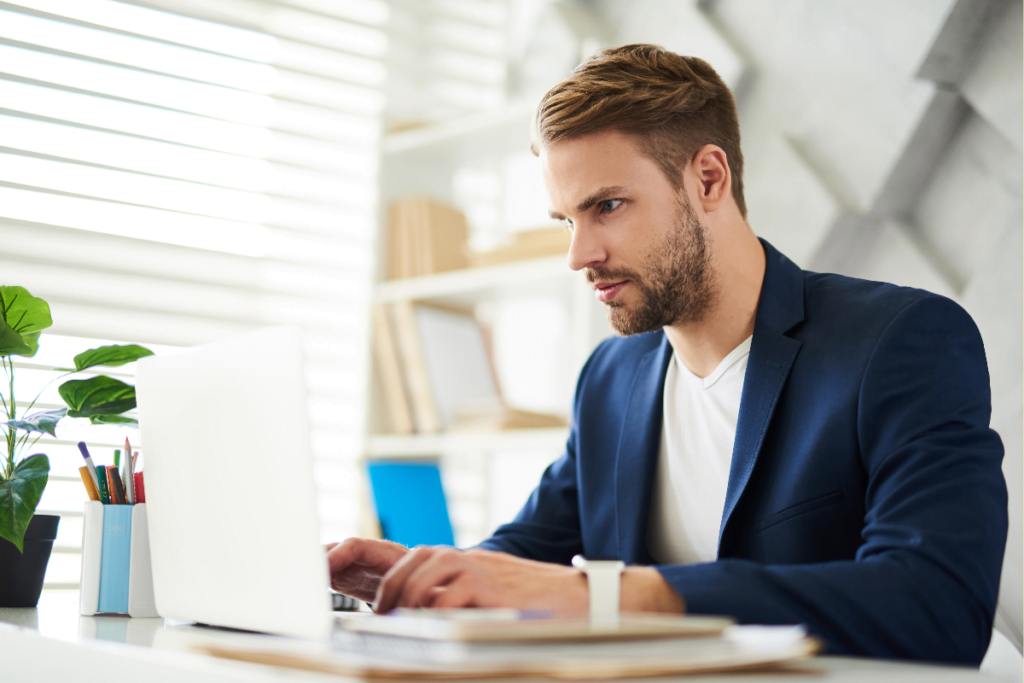 how to stay focused at work